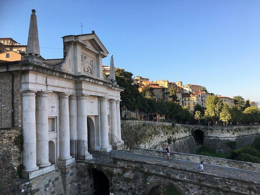 6 Minuti Airport Orio Al Serio, Vista Fiume E Wifi Seriate Bagian luar foto